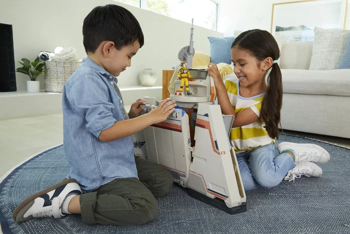Pixar Lightyear Cápsula Espacial con Luces y Sonidos - Juguete Infantil Pixar Lightyear Cápsula Espacial con Luces y Sonidos - Juguete Infantil