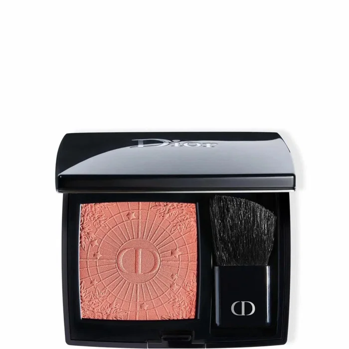 Christian Dior Dior Rouge Colorete en polvo compacto 556 Coral cósmico Christian Dior Dior Rouge Colorete en polvo compacto 556 Coral cósmico