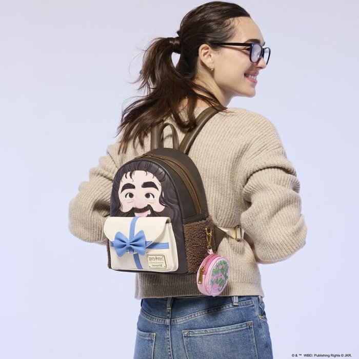 Loungefly Mochila con monedero Harry Potter Mini Hagrid Birthday Cake Loungefly Mochila con monedero Harry Potter Mini Hagrid Birthday Cake