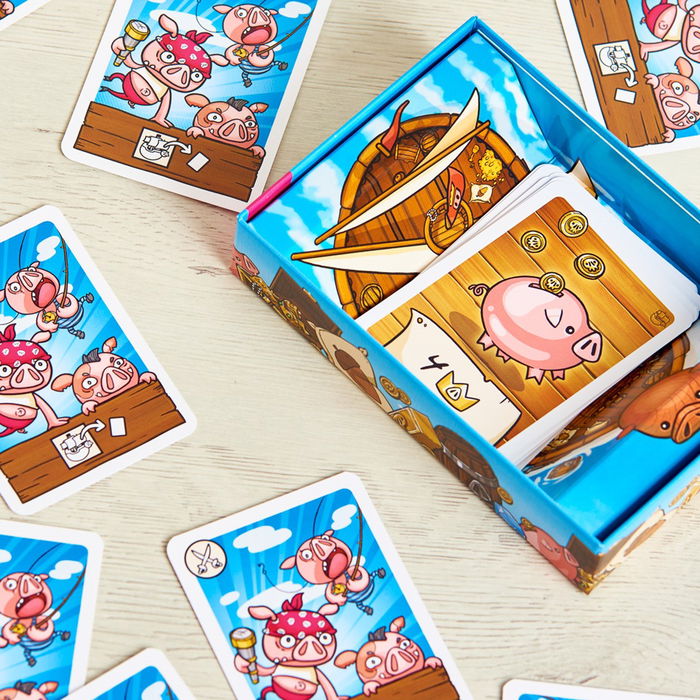 Tranjis Games Sl Juego de Mesa Capitán Bacon, Juego de Cartas, Familiar, 2-6 Jugadores, +8 Años, 15 Minutos por Partida