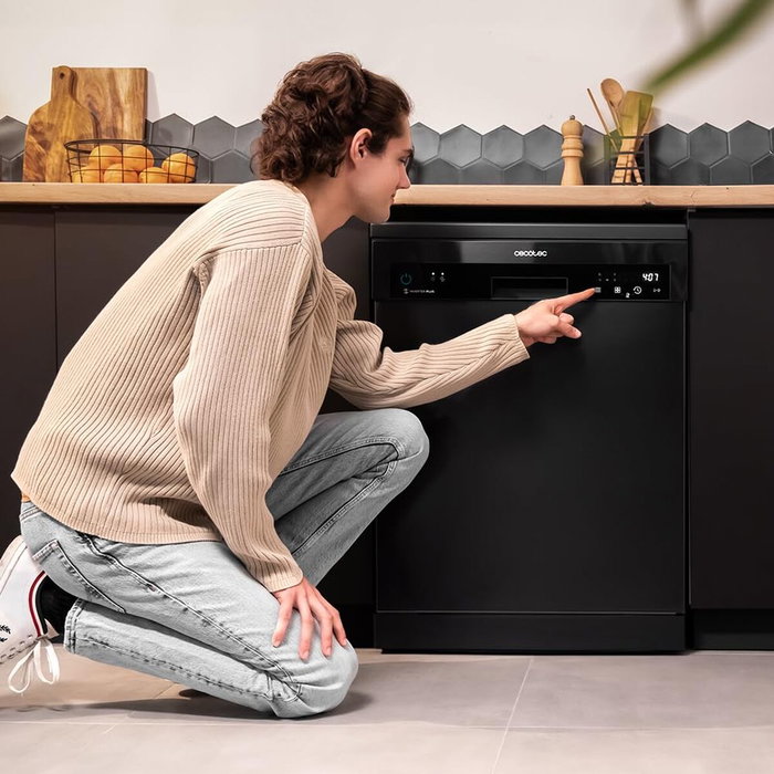 Cecotec Lavavajillas Bolero Aguazero 6500 15 cubiertos 6 programas Clase C Antracita