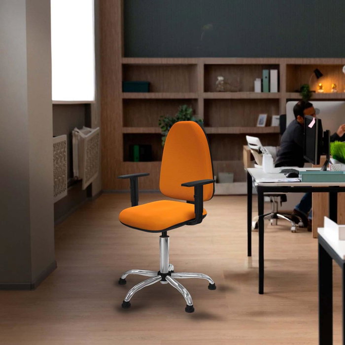 PIQUERAS Y CRESPO Silla de oficina Aýna color Pistacho con Brazos 1D PIQUERAS Y CRESPO Silla de oficina Aýna color Pistacho con Brazos 1D