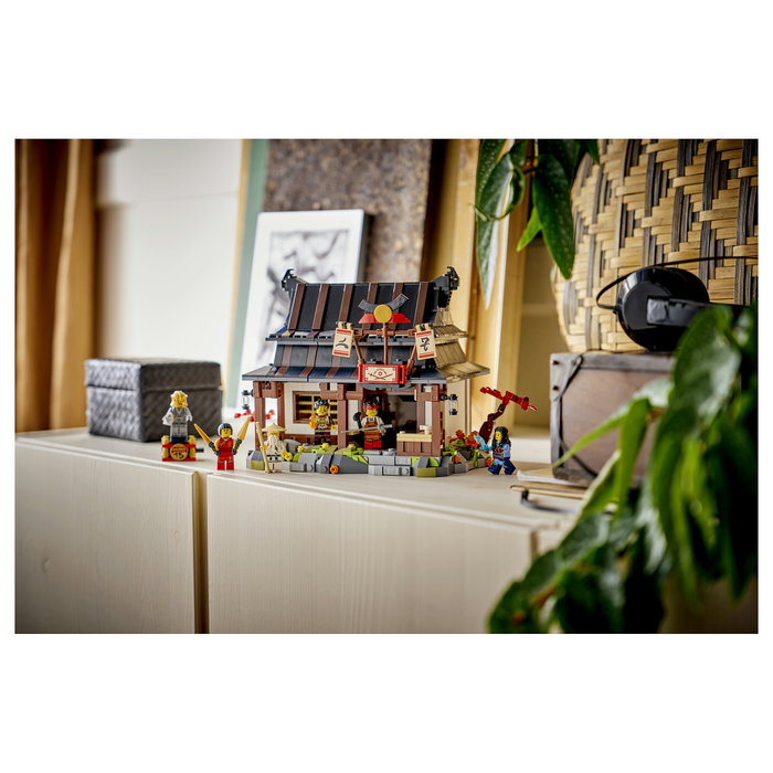 LEGO NINJAGO Herrería Cuatro Armas 15 Aniversario 71858