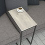 Hanah Home Sea Oak Mesa Auxiliar Industrial Roble Tablero Melamina Metal Ruedas 46x62x26cm