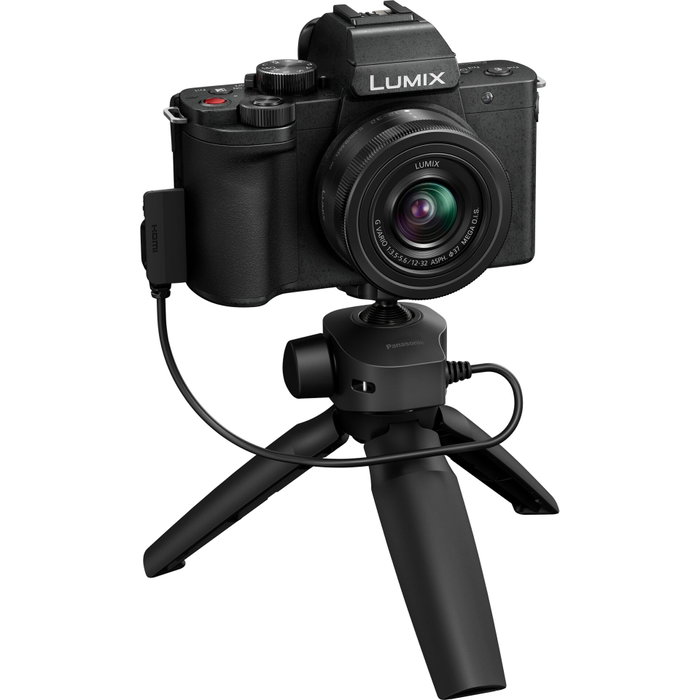 Panasonic Lumix DC-G100D Black con lente H-FS 12-32 y agarre trípode DMW-SHGR2 Panasonic Lumix DC-G100D Black con lente H-FS 12-32 y agarre trípode DMW-SHGR2