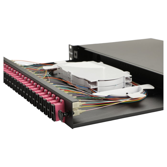 EQUIP Caja de empalme LWL de 24 puertos SC-Duplex OM4 1U