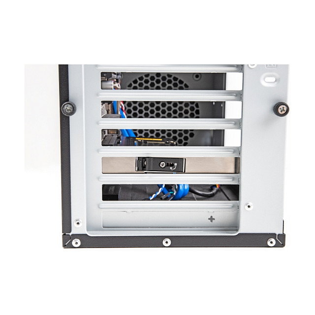 DeLOCK 47028 Tarjeta PCI Express de rack móvil para 1 x M.2 NVMe SSD - Bajo Perfil