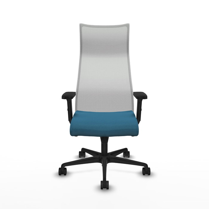 Sillón Albacete con mecanismo Sincro tapizada con Tela color Verde petróleo y malla color Blanco. Equipado con Base nailon negra, Brazos 2D y Ruedas 65mm nailon