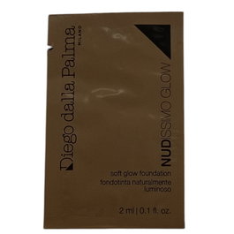 Conjunto, Diego Dalla Palma, Nudissimo - Glow, Extracto de melocotón y magnolia, Cobertura ligera, Base líquida, 253W, Beige claro, 12 pzs, 2 ml *Muestra