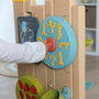 Smoby Life Muro de actividades con 6 actividades y 29 accesorios