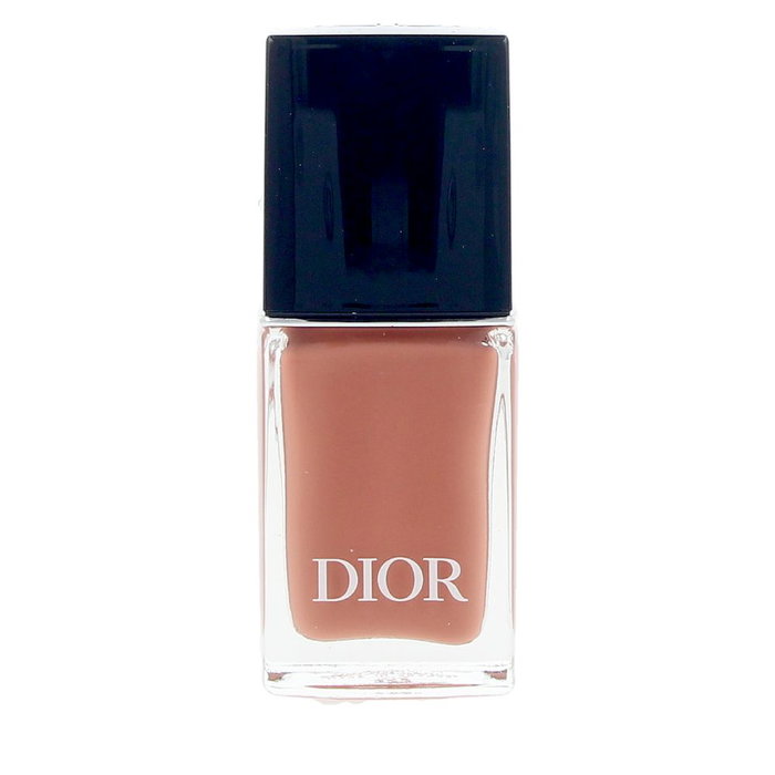 Dior Vernis Nail Lacquer #323 Esmalte de Uñas 10 ml - Marrón Dior Vernis Nail Lacquer #323 Esmalte de Uñas 10 ml - Marrón