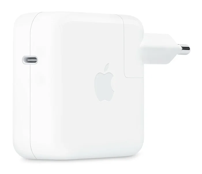 Apple Adaptador de corriente USB-C de 70 W Blanco