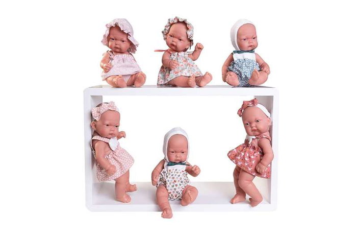 Antonio Juan - Muñeca Pitu Trajes de Colores, 26 cm, 6 Unidades (4 Niñas, 2 Niños), Cuerpo Duro de Vinilo, Modelos Surtidos