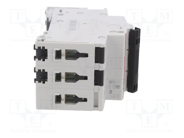 ABB S300P 3 polos 25A Característica C