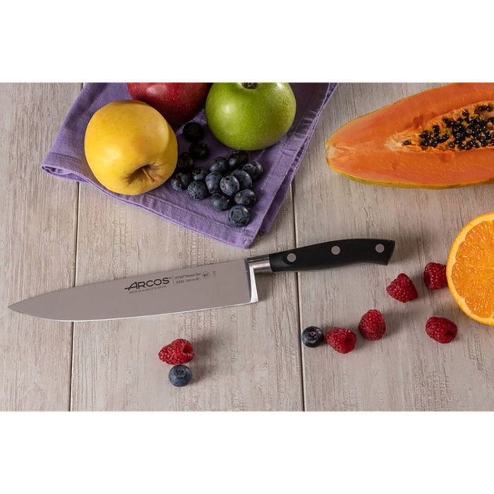 Arcos Cuchillo Cocinero Serie Riviera 200 mm Acero Inoxidable Nitrum Mango Polioximetileno Antibacteriano