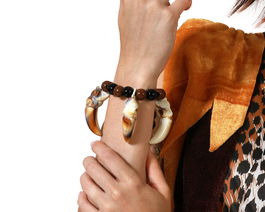 Pulsera Dientes Cavernícola Mujer Adulto para Fiestas Temáticas, Carnaval y Halloween