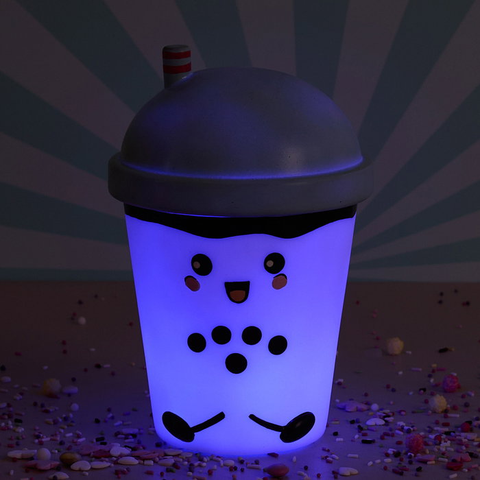 The Concept Factory Luz Quitamiedo Kawaii Smoothie Bubble Tea Cambia de Color Tacto Suave