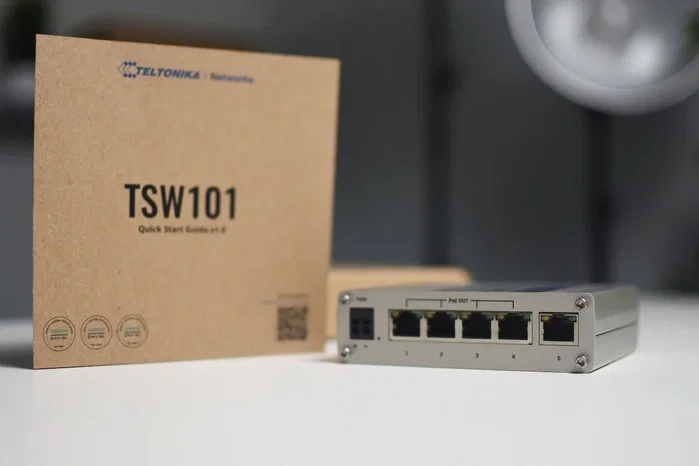 Teltonika Networks TSW101 Switch Industrial Gigabit con 4 puertos PoE+