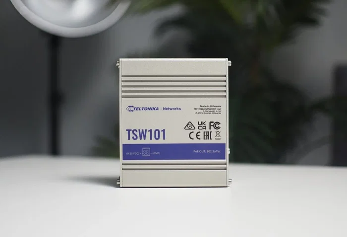 Teltonika Networks TSW101 Switch Industrial Gigabit con 4 puertos PoE+