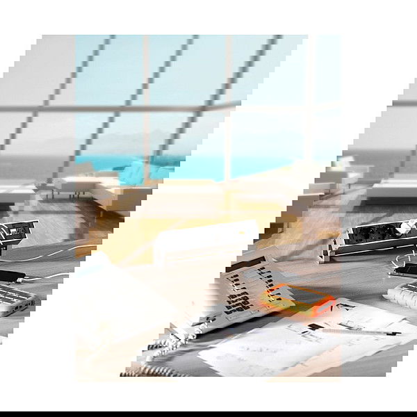 Bachmann DESK2 Regleta 3 Enchufes Type F 16A 230V 4 Módulos Negro Aluminio Acero Inoxidable