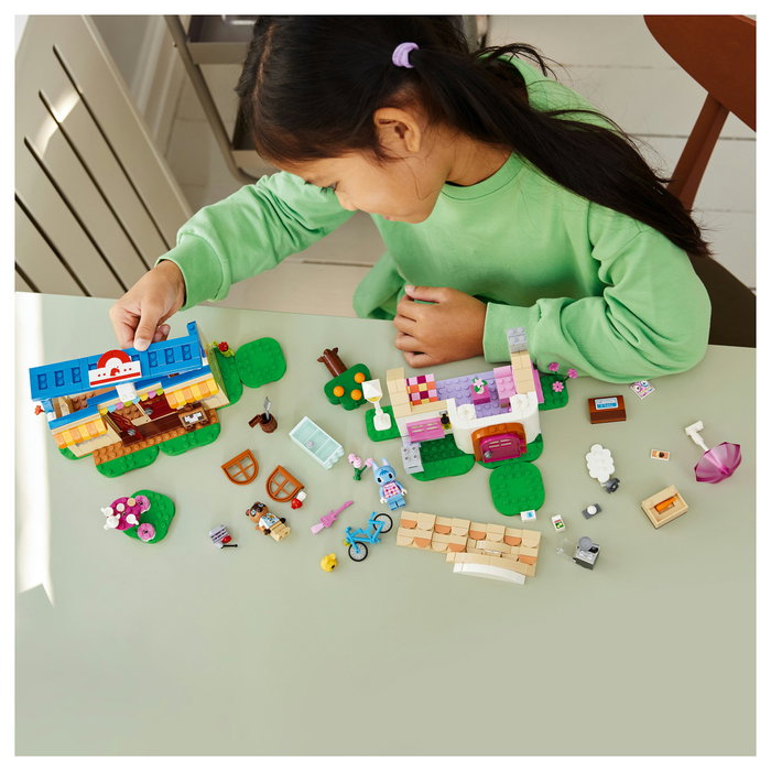 LEGO Animal Crossing Nooks Laden & Sophies Haus 77050 - Juguete de Construcción 535 Piezas, Multicolor para Niños 7+ Años