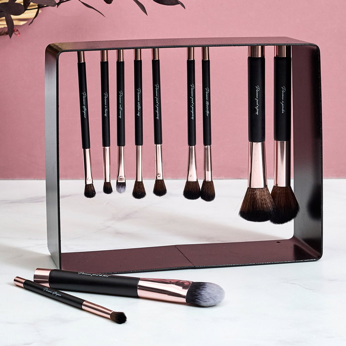 Cosmetic Club Juego De 11 Brochas Magnéticas Para Maquillaje - Set Completo De Brochas De Metal
