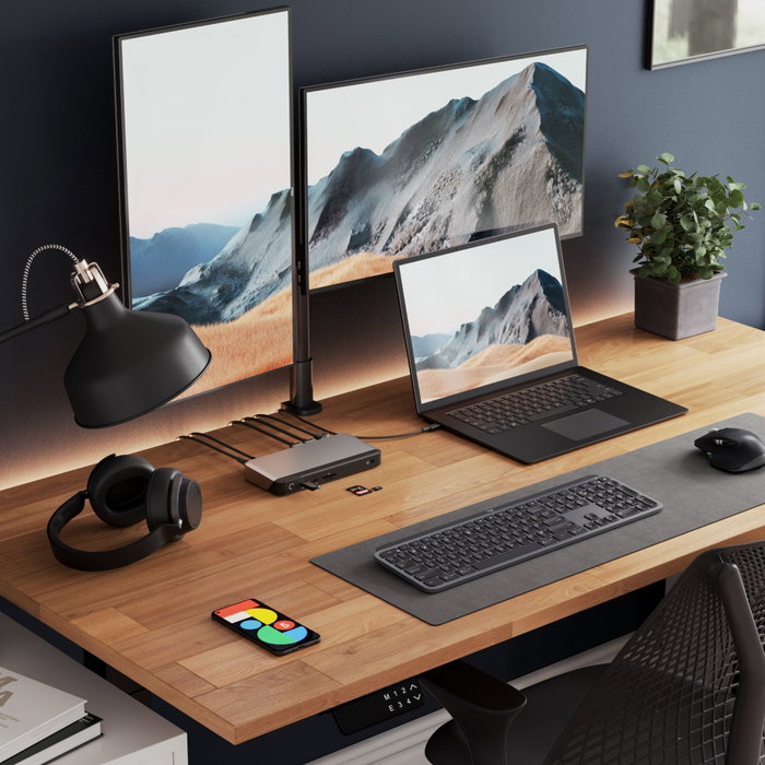ALOGIC USB-C DX3 Triple 4K Display Docking Station 100W Space Gray ALOGIC USB-C DX3 Triple 4K Display Docking Station 100W Space Gray