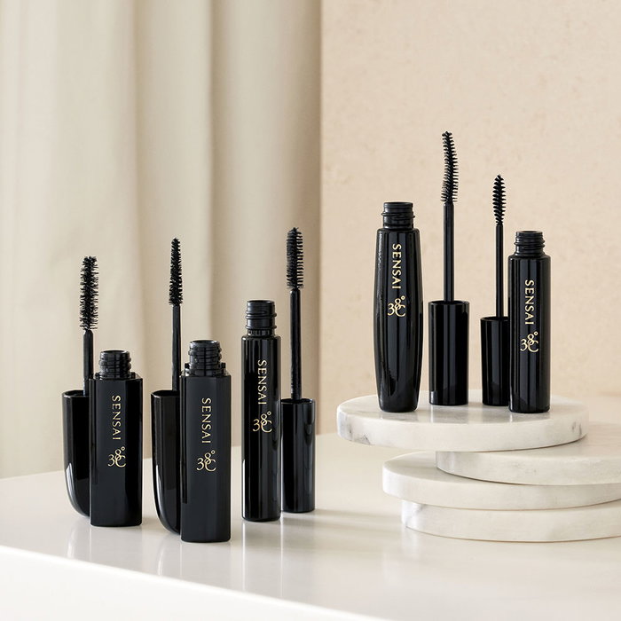Sensai Mascara 38ºC #M-1-Black 6 ml - Máscara de Pestañas Larga Duración, Resistente al Agua y con Agua Caliente para Volumen Extremo y Curvatura Sensai Mascara 38ºC #M-1-Black 6 ml - Máscara de Pestañas Larga Duración, Resistente al Agua y con Agua Caliente para Volumen Extremo y Curvatura