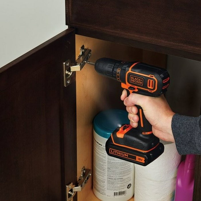 Black + Decker BDCDC18BAFC Taladro-atornillador 18 V con 80 accesorios