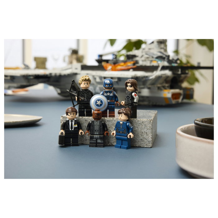 LEGO Marvel S.H.I.E.L.D. Helicarrier 76354