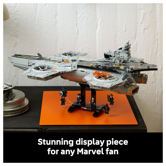 LEGO Marvel S.H.I.E.L.D. Helicarrier 76354