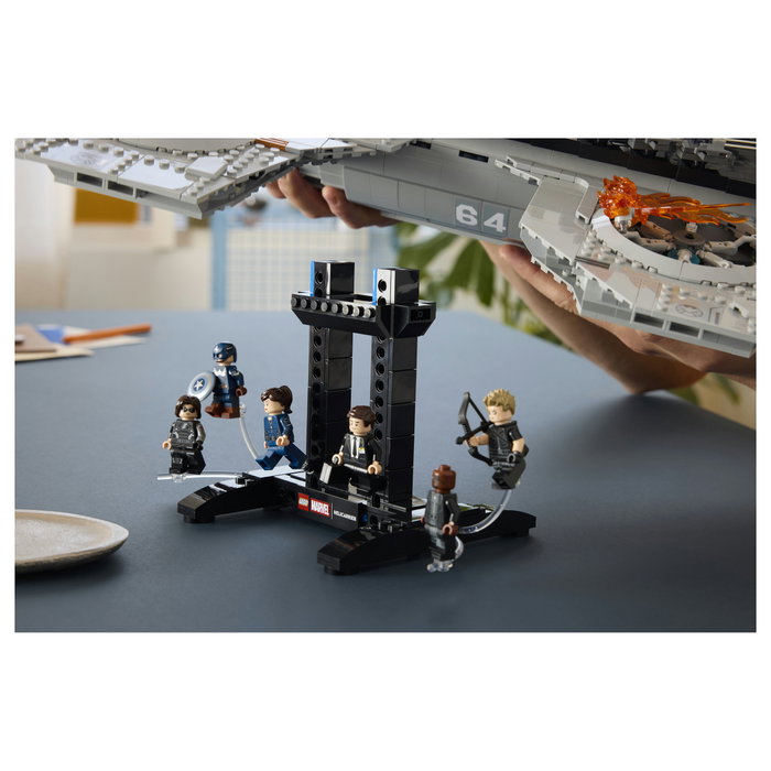 LEGO Marvel S.H.I.E.L.D. Helicarrier 76354