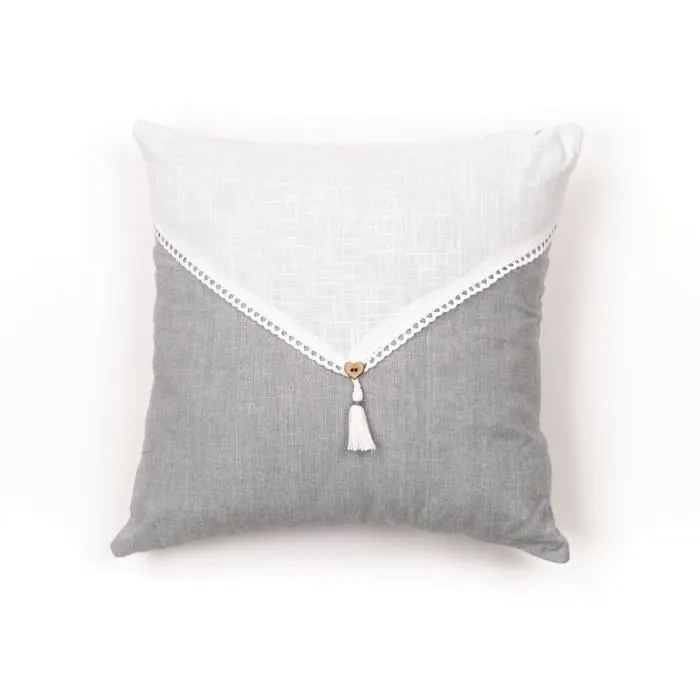 Today Cojín - HOY - CHARME - Slub x Chambray x Pompon Capucune - TOD1700240999416 - 40 x 40 cm Today Cojín - HOY - CHARME - Slub x Chambray x Pompon Capucune - TOD1700240999416 - 40 x 40 cm