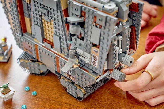 LEGO Star Wars 75453 Offworld Sandkrawler y cuerno de barro