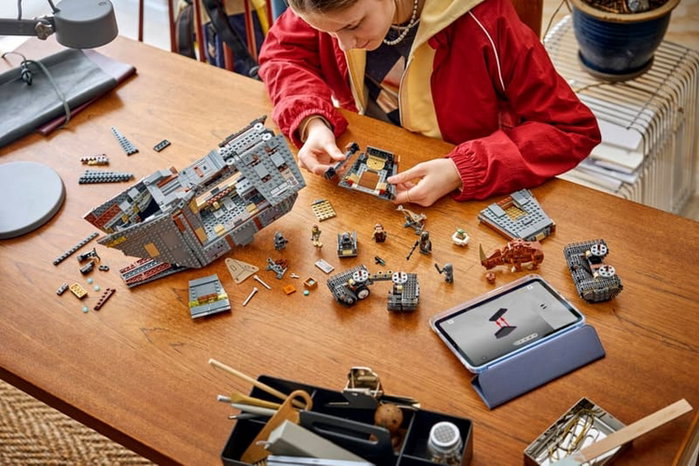 LEGO Star Wars 75453 Offworld Sandkrawler y cuerno de barro