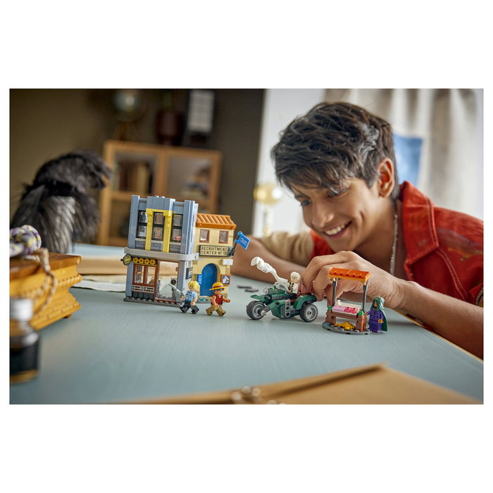 LEGO ONE PIECE Showdown with Captain Smoker 75642