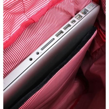 MOCHILA E-VITTA TOURISTER DARK RED - PARA PORTÁTILES HASTA 15,4"-16"/39.11-40.64CM - PANEL TRASERO ACOLCHADO - CIERRE SUPERIOR CON CINCHA