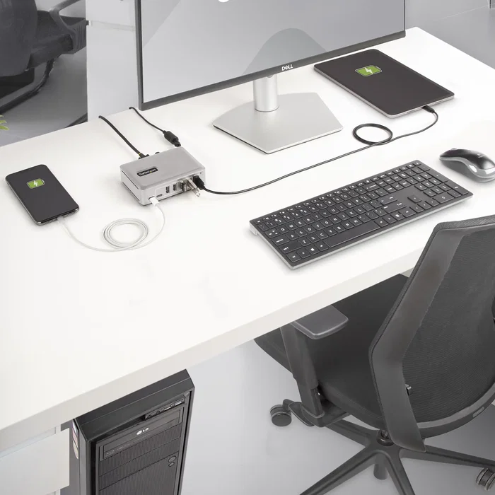 StarTech.com Hub USB-C de 7 Puertos | 5x USB-A + 2x USB-C | 10Gbps | Autoalimentado 65W | 10G5A2CS-USB-C-HUB | Color Plata