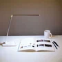 Lámpara de Mesa LED con Cargador Inalámbrico 6W 420Lm CCT Regulable Táctil
