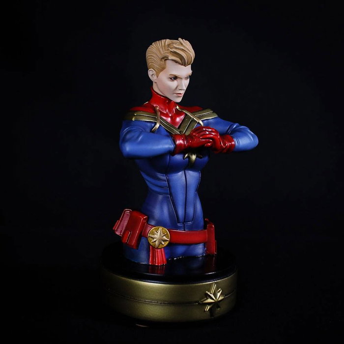 Captain Marvel Busto Captain Marvel 20 cm