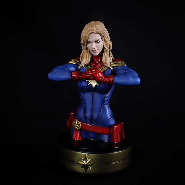 Captain Marvel Busto Captain Marvel 20 cm