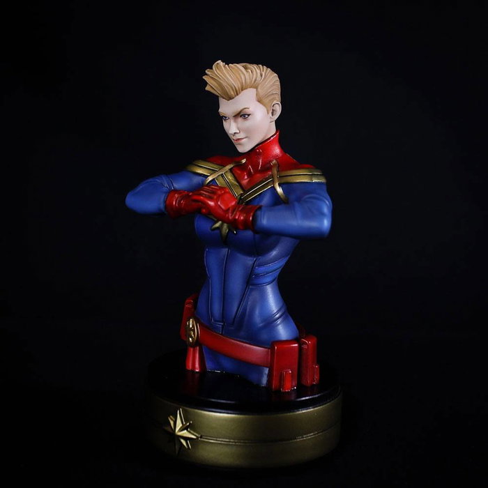 Captain Marvel Busto Captain Marvel 20 cm