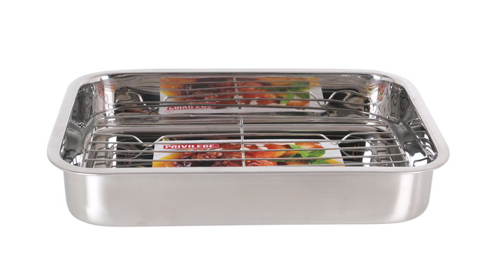 Quttin Bandeja Rectangular con Parrilla, 24 unidades, Acero Inoxidable, Medidas 38 x 27.5 cm (4 Unidades) Quttin Bandeja Rectangular con Parrilla, 24 unidades, Acero Inoxidable, Medidas 38 x 27.5 cm (4 Unidades)