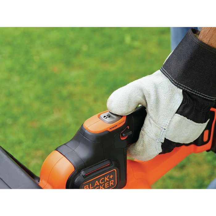 Black+Decker Cortasetos Inalámbrico 18V Powercommand 2 Ah 50 cm GTC18502PC-QW Black+Decker Cortasetos Inalámbrico 18V Powercommand 2 Ah 50 cm GTC18502PC-QW
