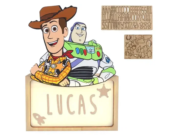 Wondee Lámpara Personalizable de Madera con Temática Toy Story