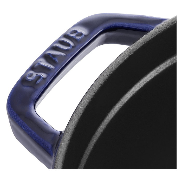 Staub 40510-284-0 La Cocotte Redonda 26 cm Azul, Cacerola de Hierro Fundido Esmaltado 5.25 L para todo tipo de cocinas (Inducción, Gas, Cerámico, Halógeno)