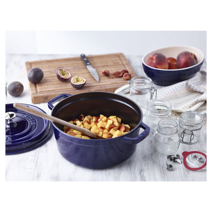 Staub 40510-284-0 La Cocotte Redonda 26 cm Azul, Cacerola de Hierro Fundido Esmaltado 5.25 L para todo tipo de cocinas (Inducción, Gas, Cerámico, Halógeno)