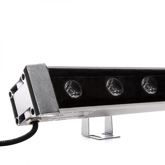 Bañador de Pared LED 18W 1377Lm 4200ºK IP65 40.000H PL623023-W Bañador de Pared LED 18W 1377Lm 4200ºK IP65 40.000H PL623023-W