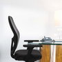 PIQUERAS Y CRESPO Silla de oficina Jorquera con mecanismo Sincro, Blanco y Azul