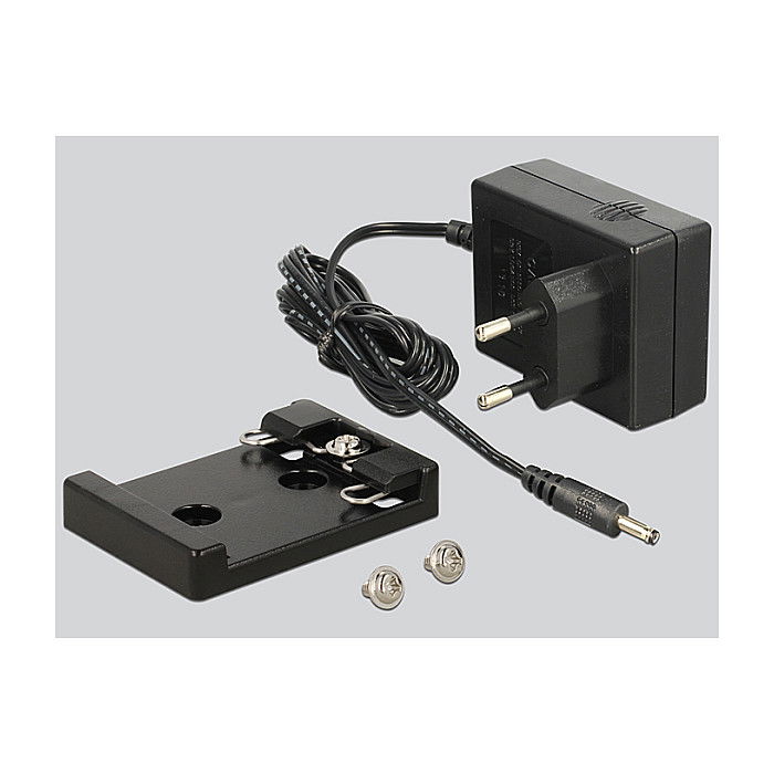 DeLOCK 62500 Aislador Galvanico RS-232 D-Sub 9 Hembra a Macho, Tren Electrico 3 kV, Negro con LED, -30 a 75 °C